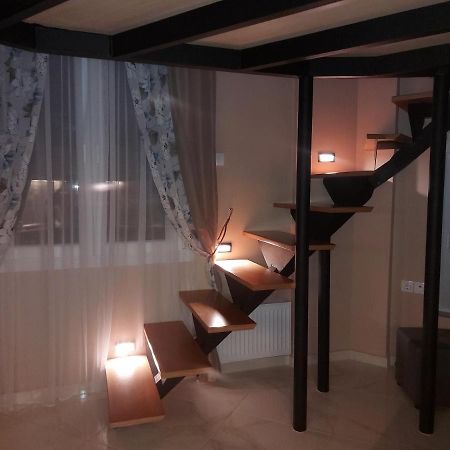 Lefis House Apartment Волос Екстериор снимка