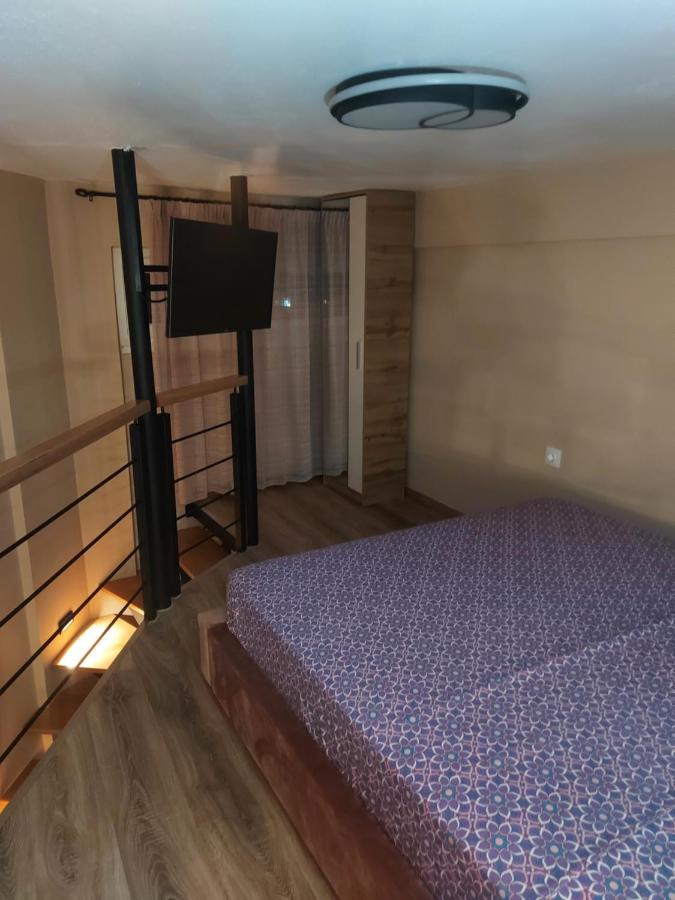 Lefis House Apartment Волос Екстериор снимка