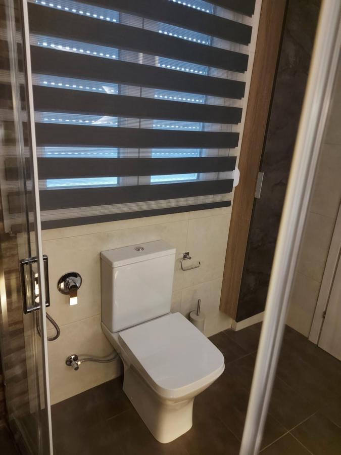 Lefis House Apartment Волос Екстериор снимка