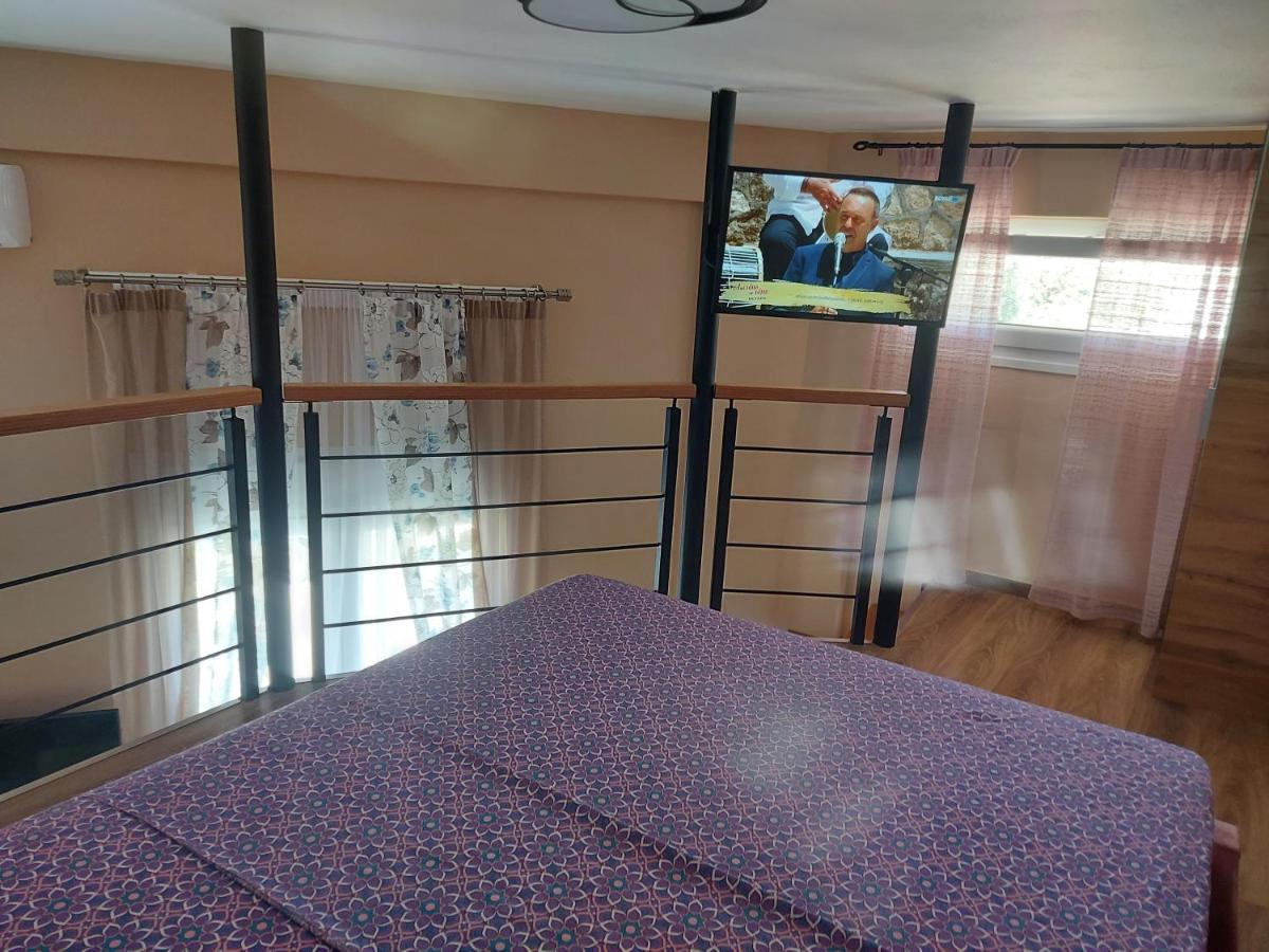 Lefis House Apartment Волос Екстериор снимка