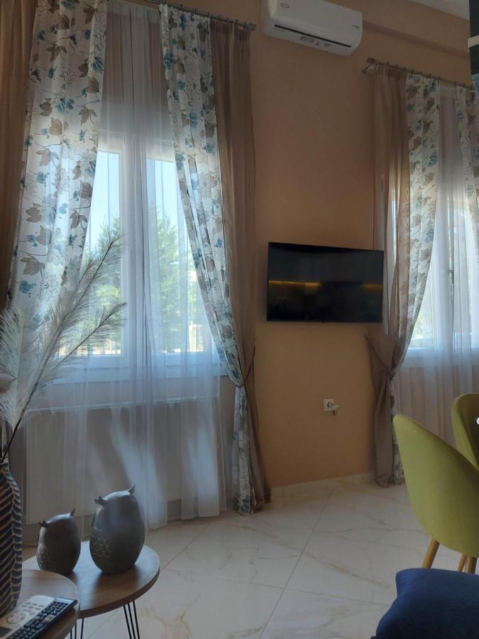 Lefis House Apartment Волос Екстериор снимка